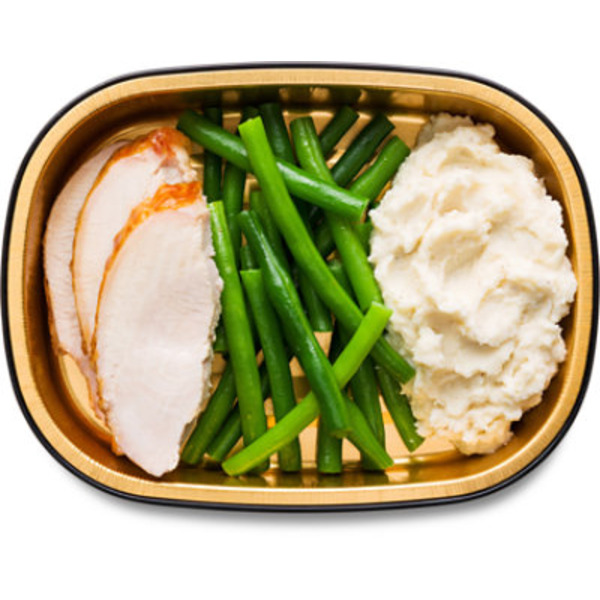 Roasted Turkey Breast With Green Bean & Mashed Potato Ready Meal