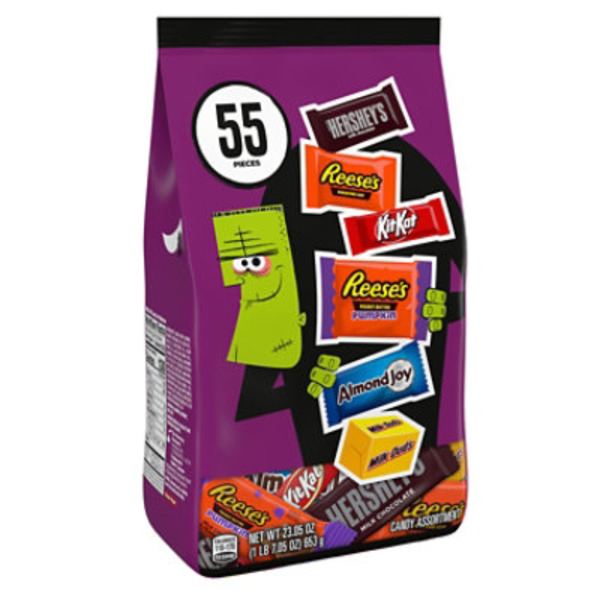 Hershey's Assorted Chocolate, Halloween Candy Variety Bag, 23.05 oz (55 Pieces)