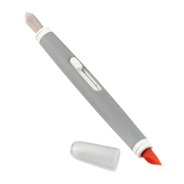 OXO Electronics Cleaning Brush in Grey