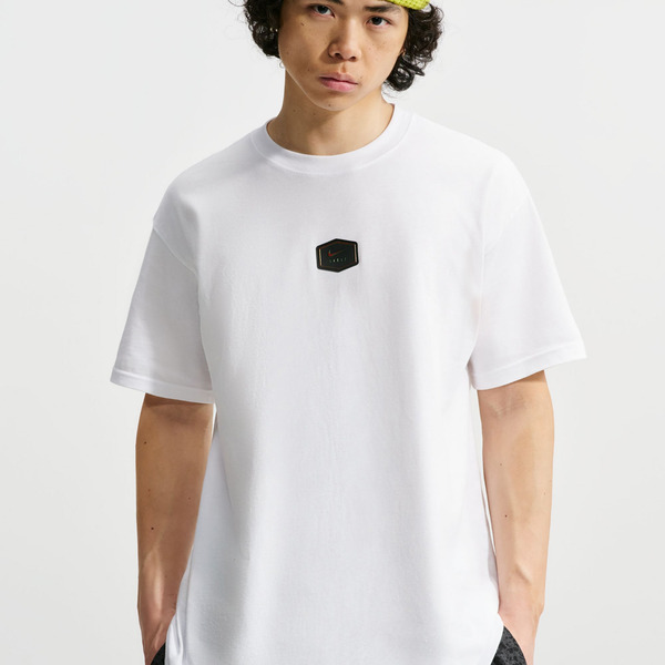 Nike Men's Sportswear Iridescent Air Graphic T-Shirt, L - White