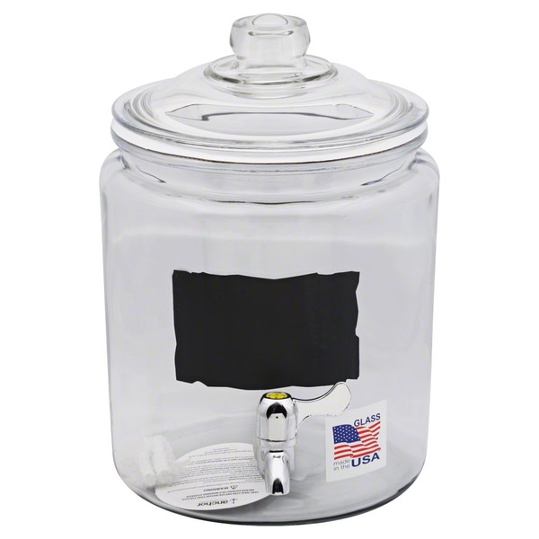 beverage cooler with spout