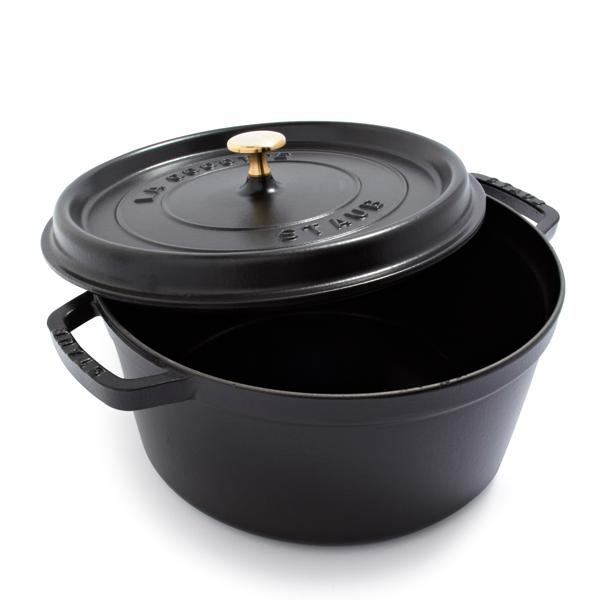 Staub 5.5 Quart Round Cocotte in Black