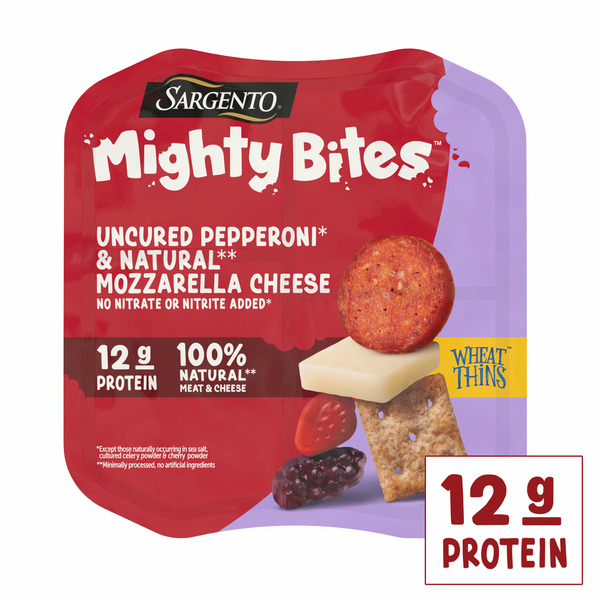 Sargento Mighty Bites™ Uncured Pepperoni, Natural Mozzarella Cheese, Wheat Thins® Mini Original Crackers, Cherries & Berries Natural Flavored Fruit Snacks Snack Kit, 2.8 oz