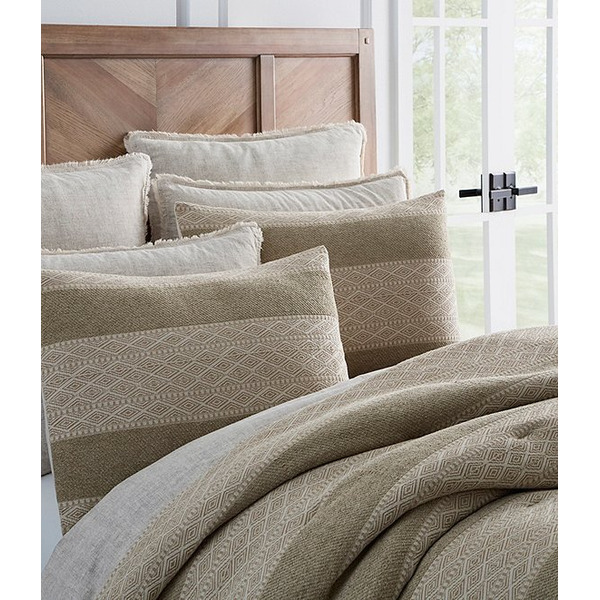 Southern Living Simplicity Collection Dillon Comforter