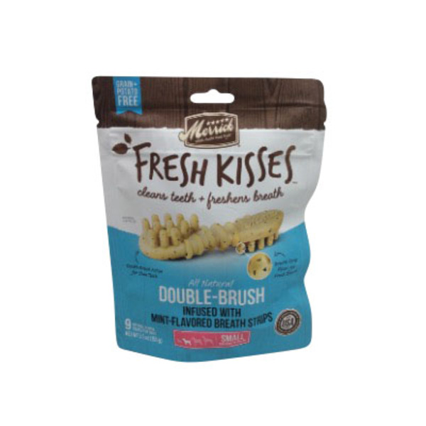 Merrick Fresh Kisses Natural Dental Chews, Toothbrush Treat Shape Infused With Real Mint, Small Dogs 15-25 Lbs