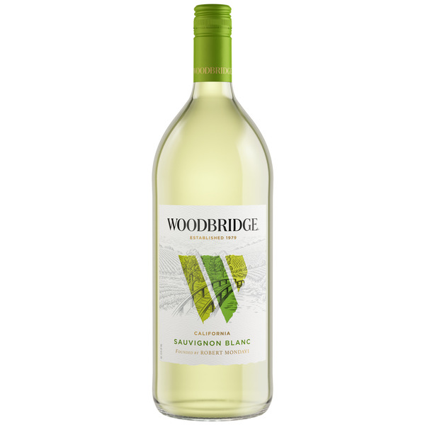 Woodbridge Sauvignon Blanc White Wine Bottle Same-Day Delivery or