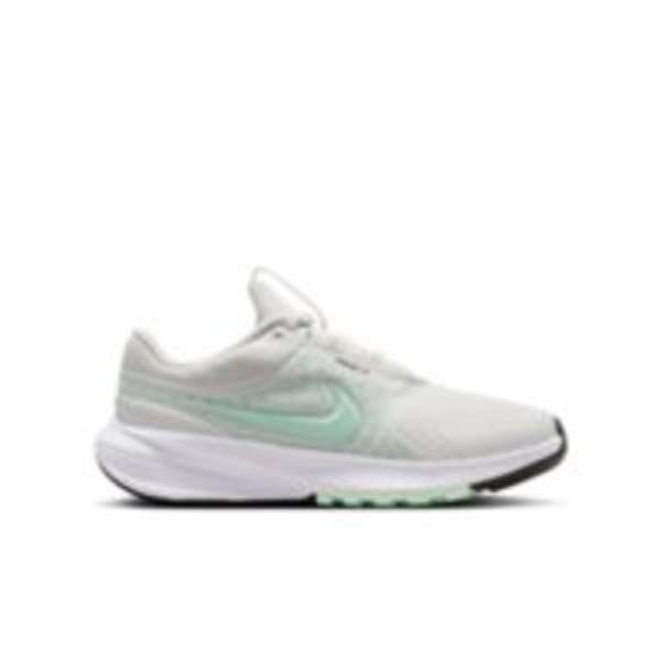 Nike Kids' Gradeschool Star Runner 5 Running Shoes, Size 5.5