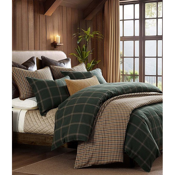 HiEnd Accents Windowpane Plaid Comforter Mini Set