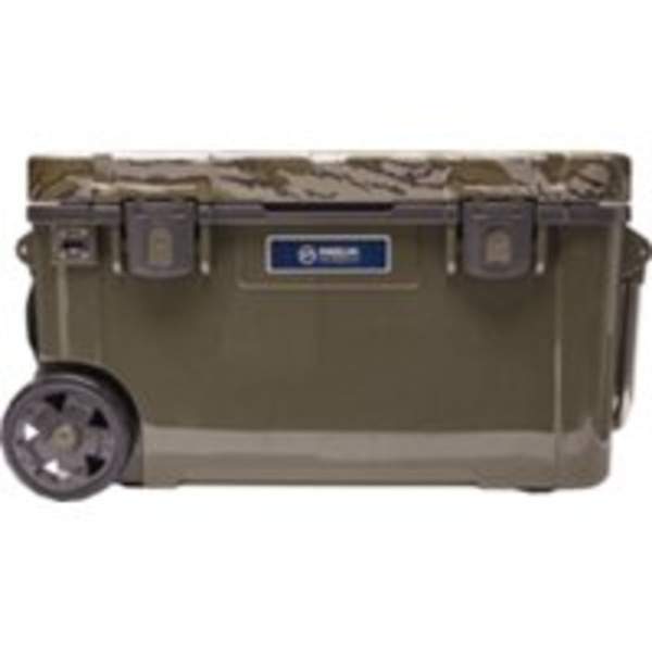 Magellan Outdoors Pro Explorer 45 qt Icebox Hard Cooler