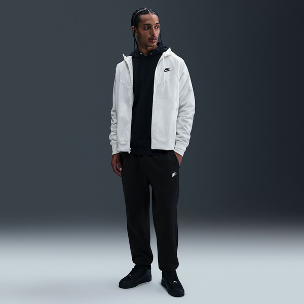 Nike Club Fleece Joggers, Medium