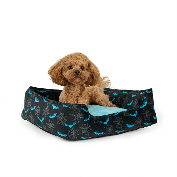 Thrills & Chills Halloween Bats Cuddler Dog Bed, 18 x 20 in