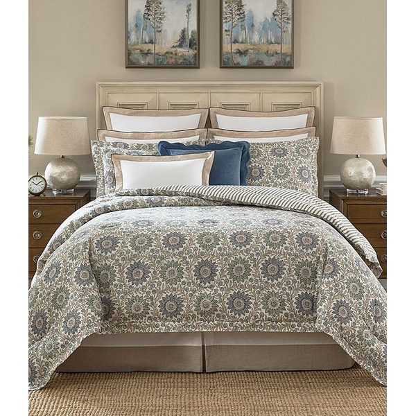 Southern Living Celeste Medallion Reversible Comforter Mini Set