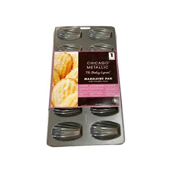 Chicago Metallic Non-Stick Madeleine Pan