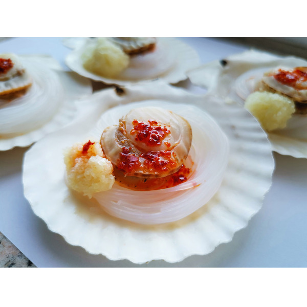 Scallop With Vermicelli & Garlic