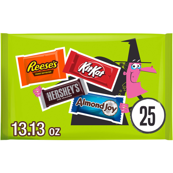 Hershey's Assorted Chocolate, Halloween Candy Variety Bag, 13.13