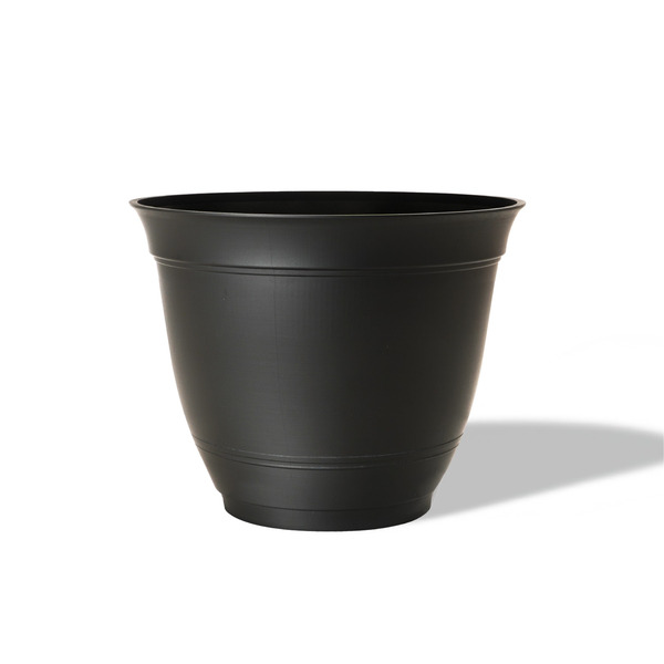Style Selections 15.2-in W x 15.2-in L x 13.07-in H Black Recycled plastic Round Indoor Planter