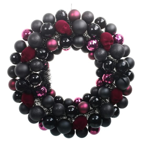 Ashland Ornament Wreath - Black & Purple