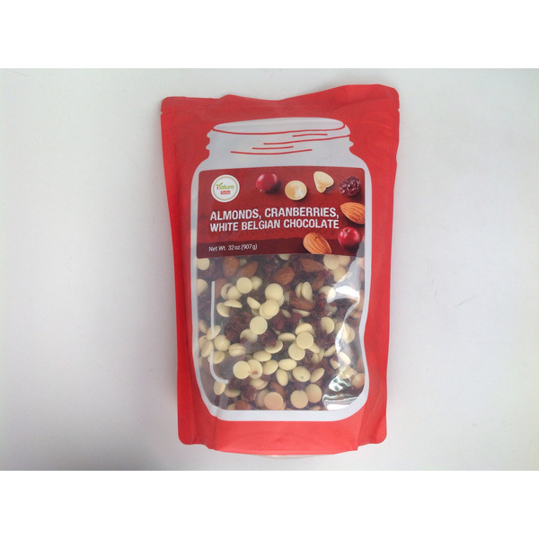 Nature To Go Almonds Cranberries & White Belgian Chocolate Trail Mix