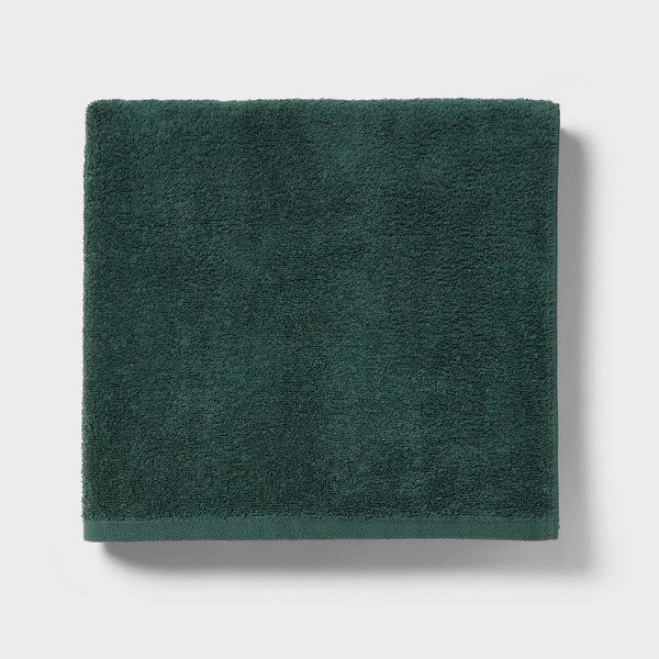 Target Room Essentials Everyday Bath Towel, Large - Dark Green Same-Day ...