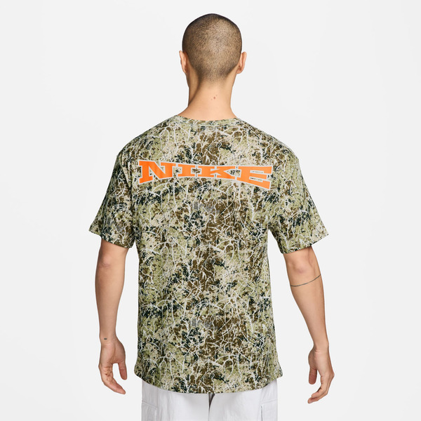 Nike Men's Sportswear Camo Graphic T-Shirt, M - Dusty Olive