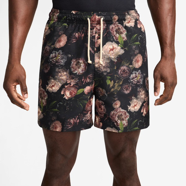 Nike Men's Dri-FIT Standard Issue Roses 5'' Mesh Basketball Shorts, S - Black