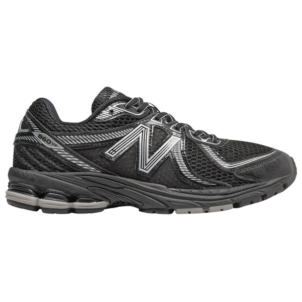 New Balance 860V2 Shoes, Size 10.5