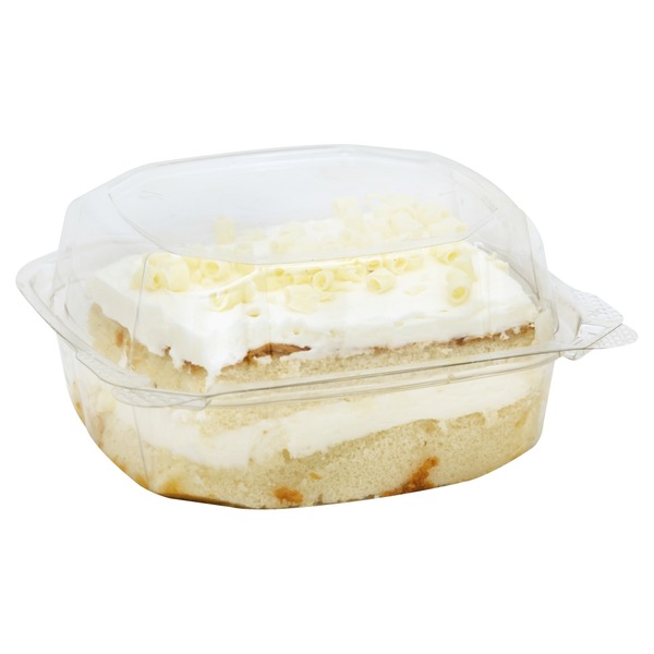 bakery cake at tom