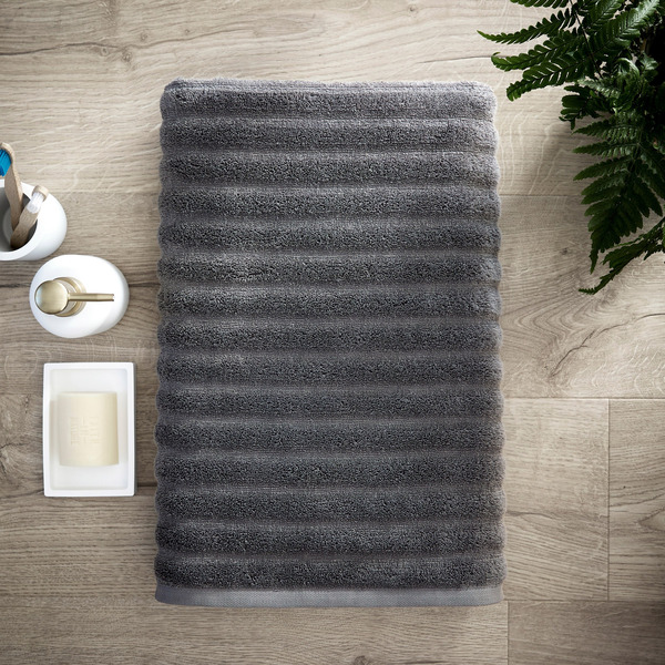 Living by Christy Kensington Bath Sheets 2 count