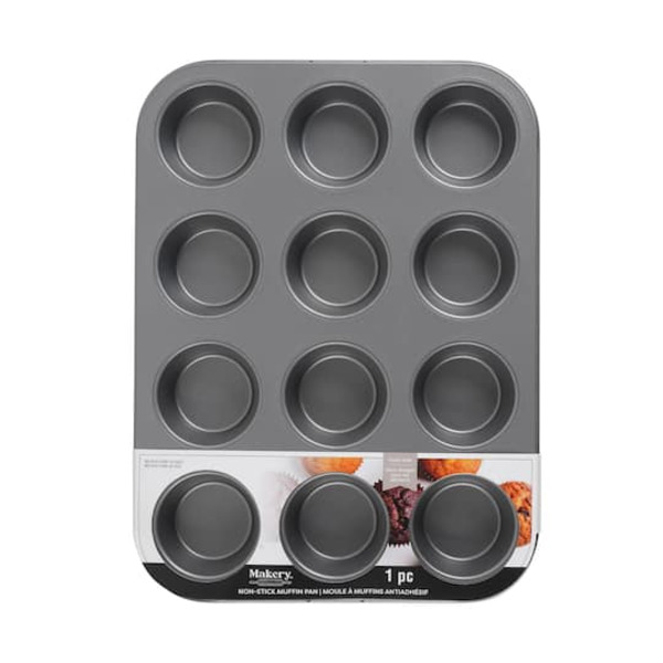 Celebrate It Wilton 12-Cup Muffin Pan