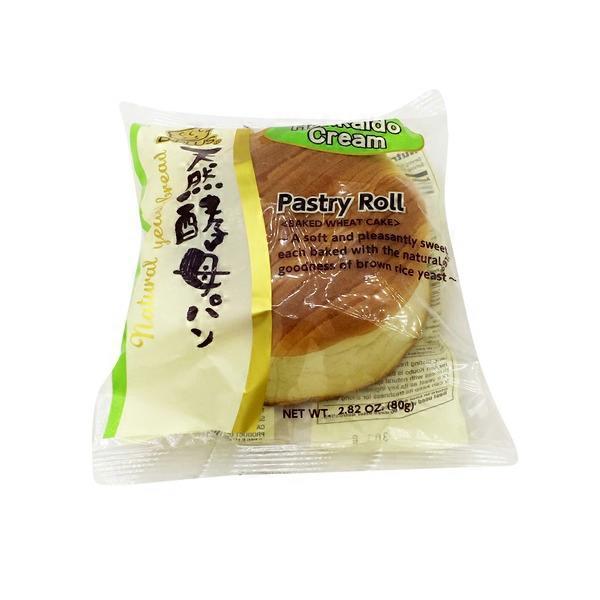 D-Plus Hokkaido Cream Pastry Roll