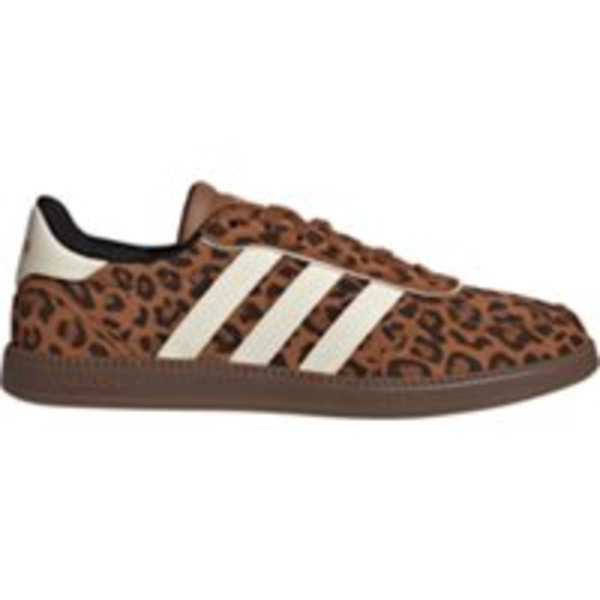 adidas Women's Breaknet Sleek Shoes, Size 7