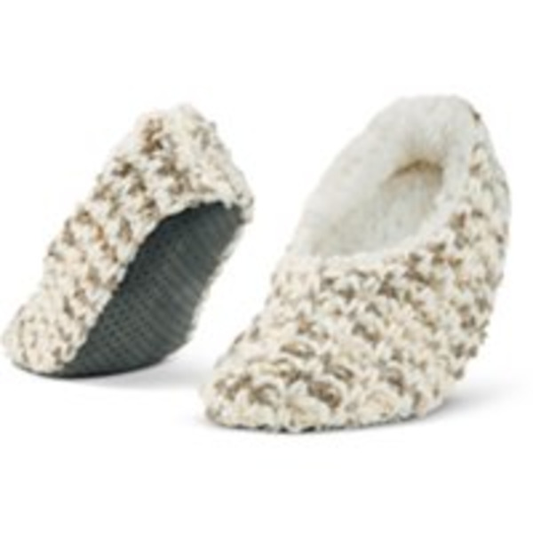 Magellan Outdoors Women's Crochet Lodge Slippers, Medium