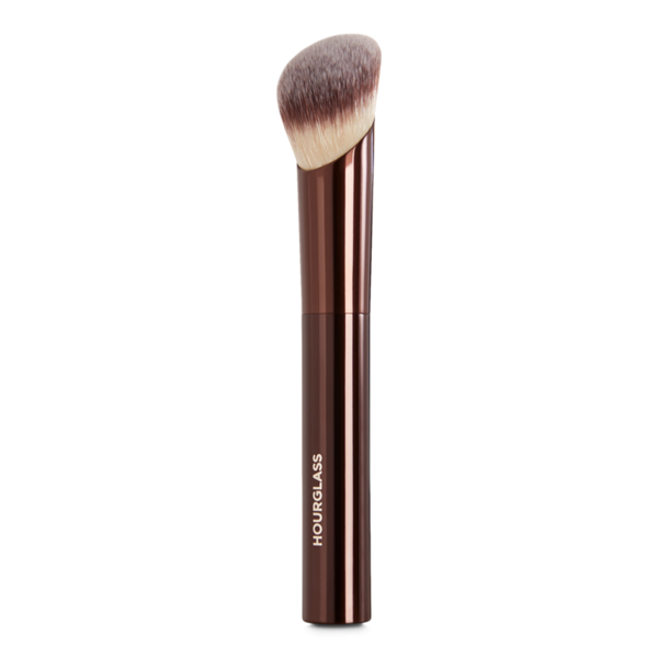 HOURGLASS Ambient Soft Glow Foundation Brush
