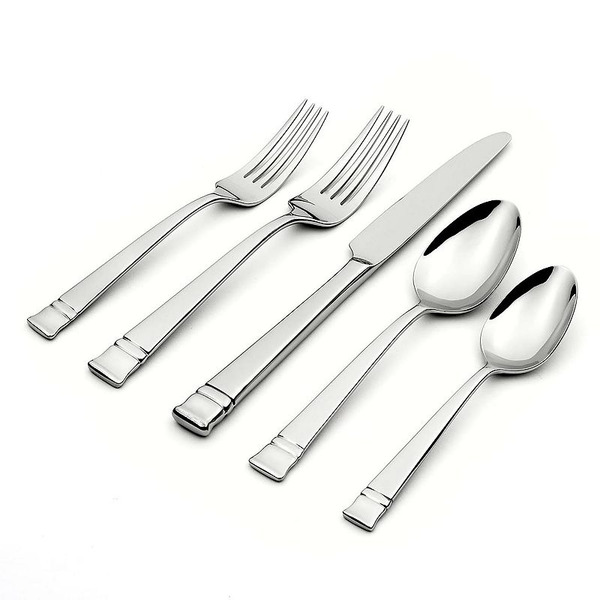 Oneida Bemini Flatware Set