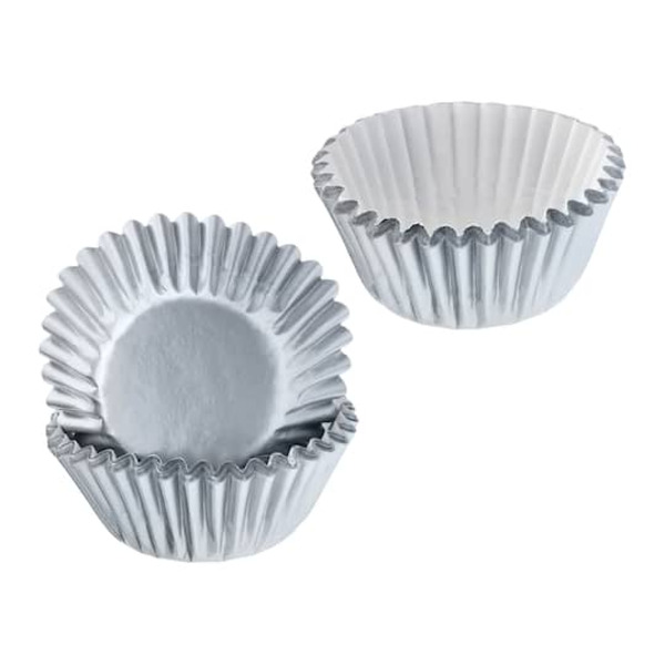 Celebrate It Mini Foil Baking Cups - Silver