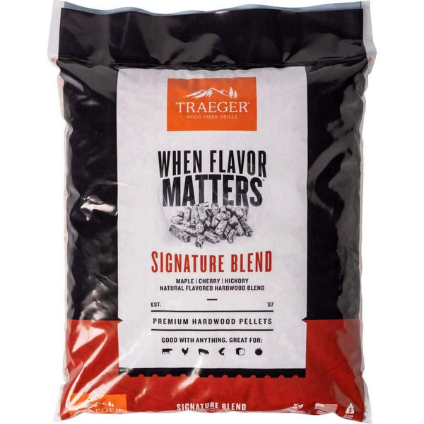 Traeger Signature Blend All-natural Wood Grilling Pellets, 20 Lb. Bag