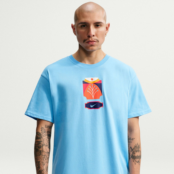 Nike Men's Sportswear Palm Tree Graphic T-Shirt, M - Football Blue