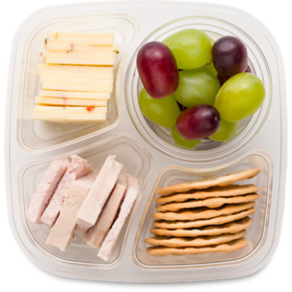 620 Calories Turkey Snacker Tray