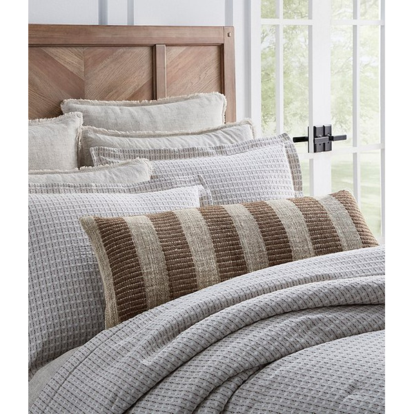 Southern Living Simplicity Collection Emerson Comforter