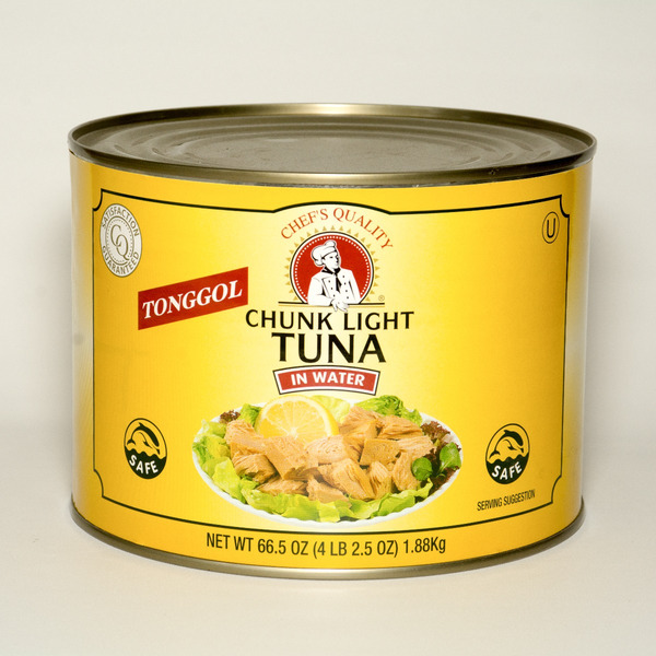 Chef's Quality - Tonggol Chunk Light Tuna in Water - 66.5 oz Can
