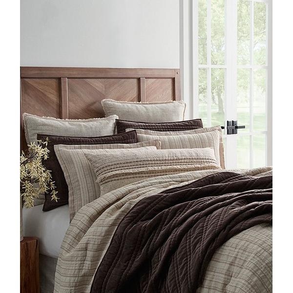 Southern Living Simplicity Collection Dakota Comforter