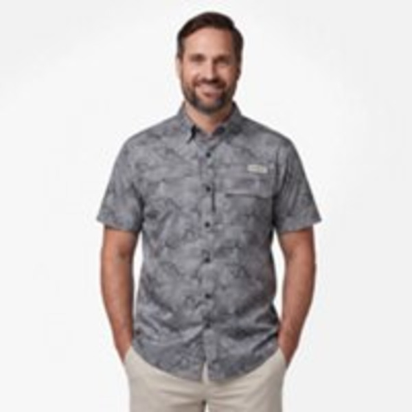 Magellan Outdoors Men's Caddo Lake Print Short Sleeve Fishing Shirt, L - Grey