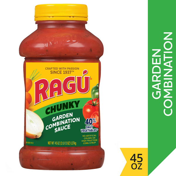 Ragu Chunky Garden Combination Pasta Sauce with Diced Tomatoes, Onions, Celery, Carrots, Zucchini, Green Bell Peppers, 45 oz