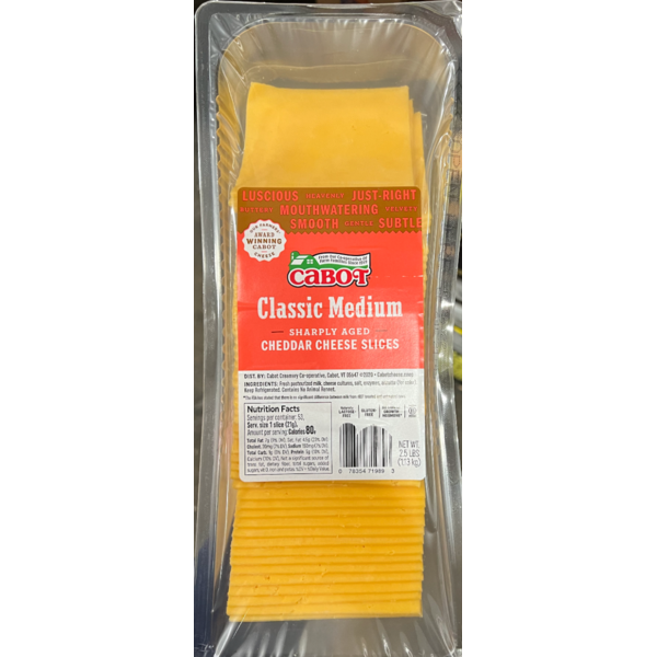 Cabot - Yellow Cheddar Cheese, Slices, 2.5 lb