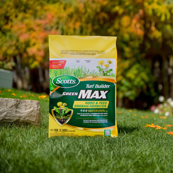 Scotts Green Max Weed & Feed 9-0-0 Corn Gluten Meal With 1% Iron Fertilizer