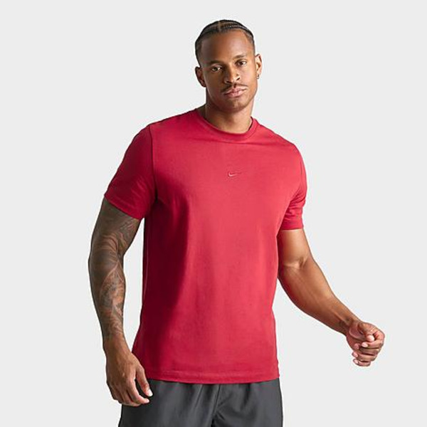 Nike Men's Sportswear Embroidered Swoosh T-Shirt, M - Tough Red